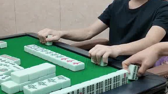 哦吼！湖北卡五星高手。列牌你敢杠吗？