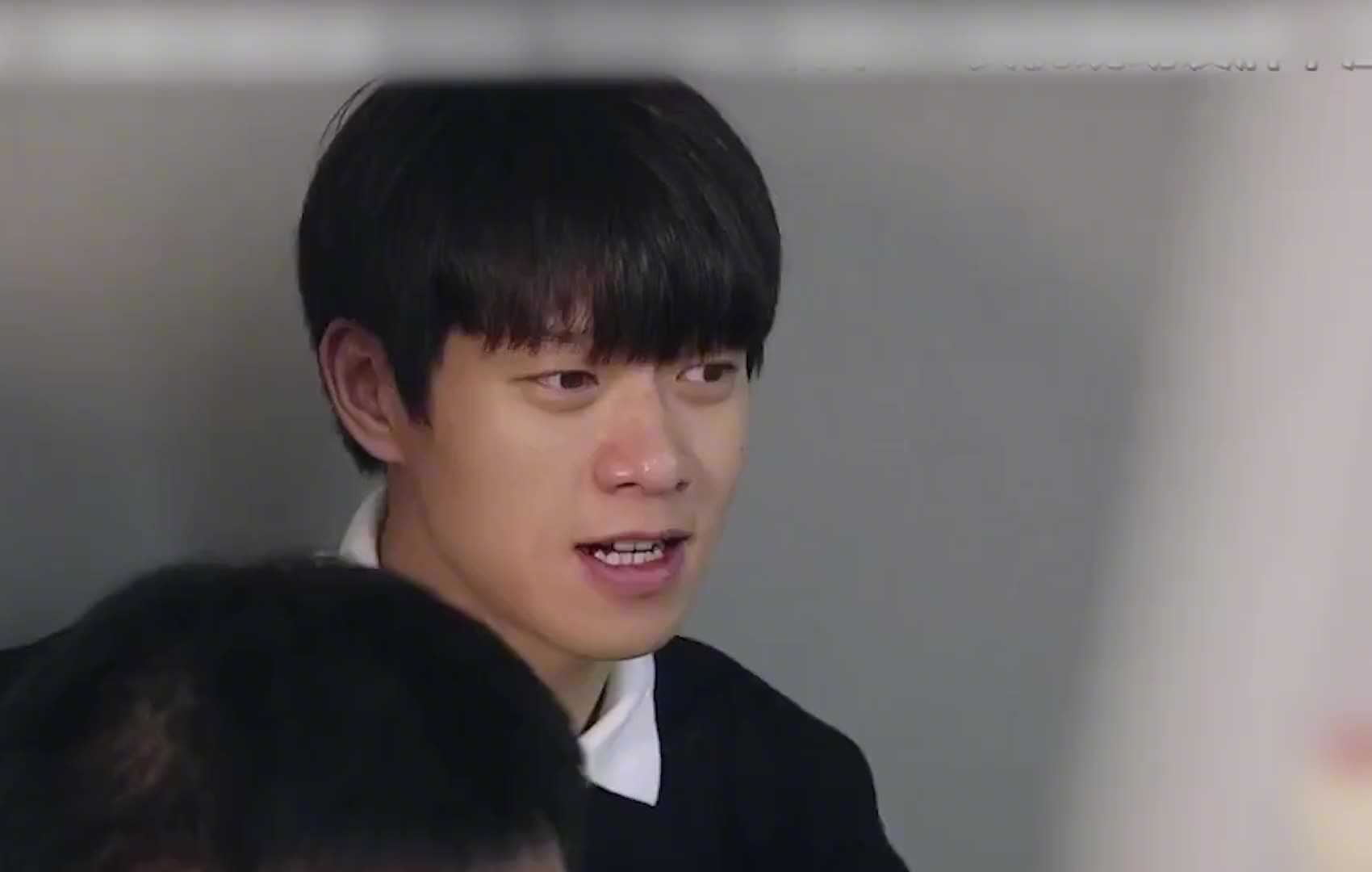 看到魏大勋给他妈妈过生日这一幕，才知道他们的家庭到底有多幸福