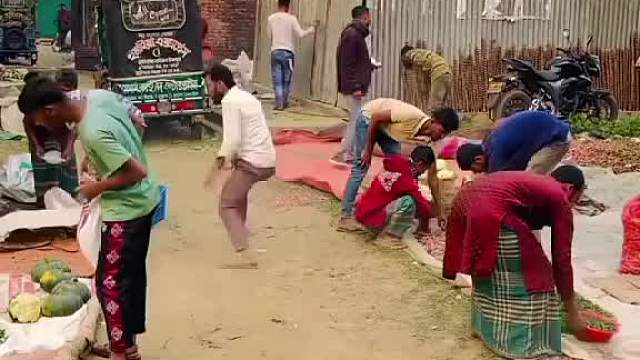 看！老外玩出独特韵味风情咯