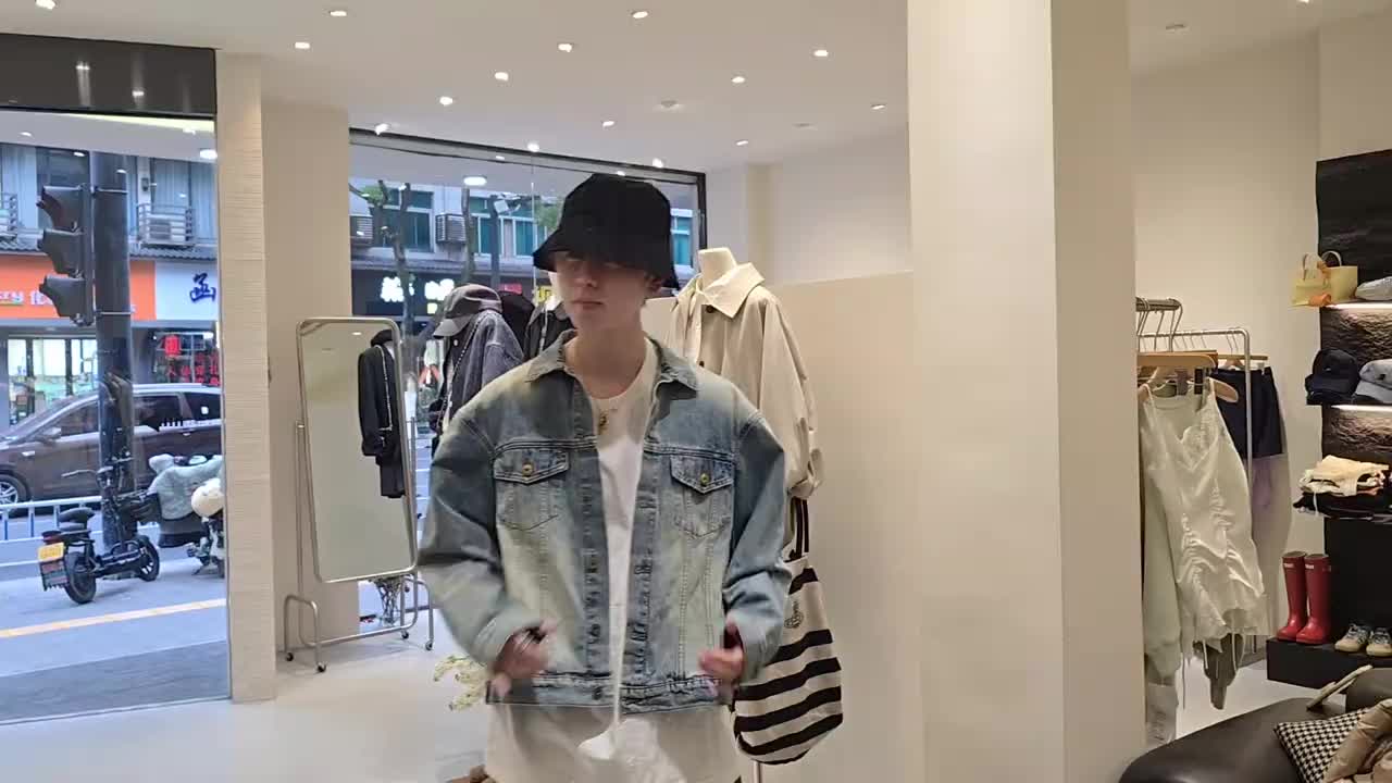 【童锦程】今天是兄弟们的“模特童”啊，你们就说喜不喜欢吧