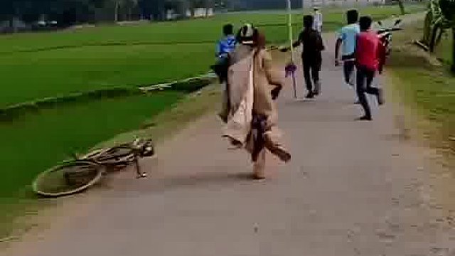 看呐！老外玩出啥妙点子