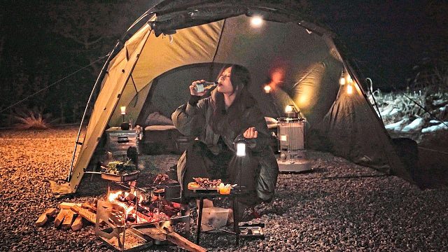 坚韧女孩的露营方法/女性独自露营