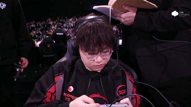 誓约轮换上场呀！这个你怎么看呀！真的期待他表现呀​​​