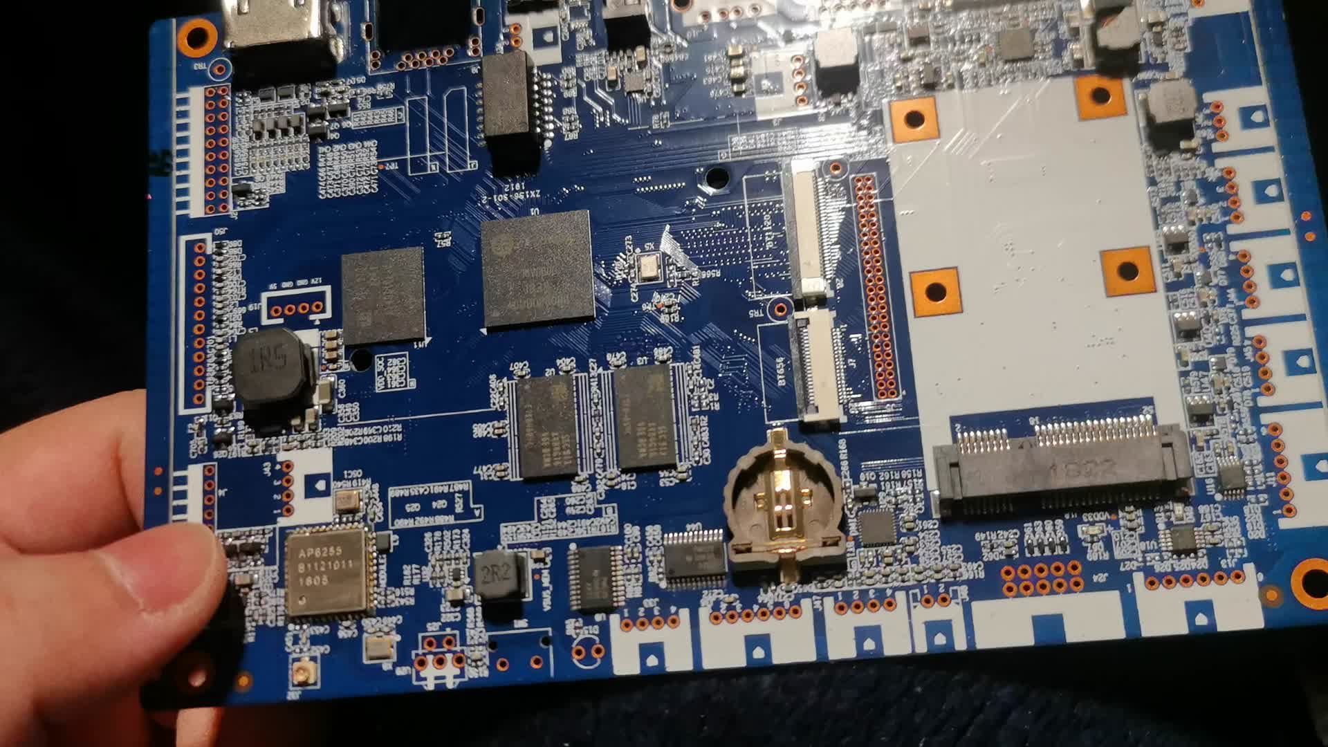 80包邮的ZX2800AI开发板开箱