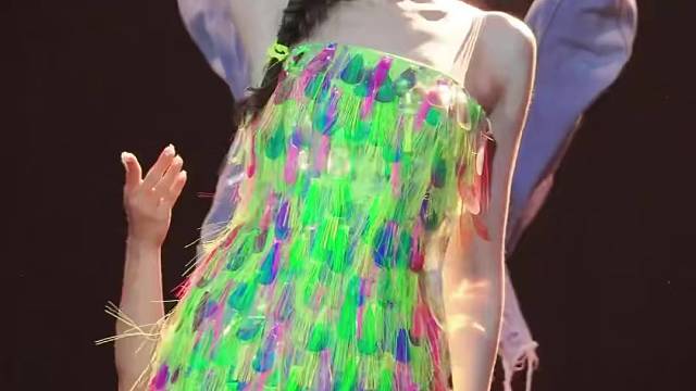 阔别娱乐圈归来依旧顶流