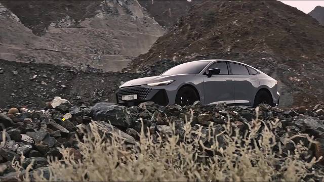 “被艾特的人会给你买一辆星空顶Uni-V"