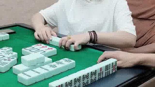 哦吼！小姐姐有杠必杠。卡五星高手是这样玩吗？