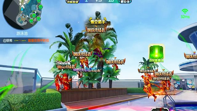 树上的这只猴当时应该慌急了！！