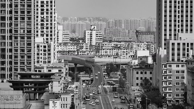 创业者怀揣理想勇敢面对未知挑战