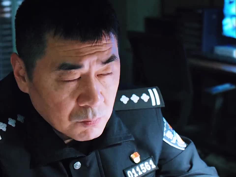 顶级x警一招就让人服软