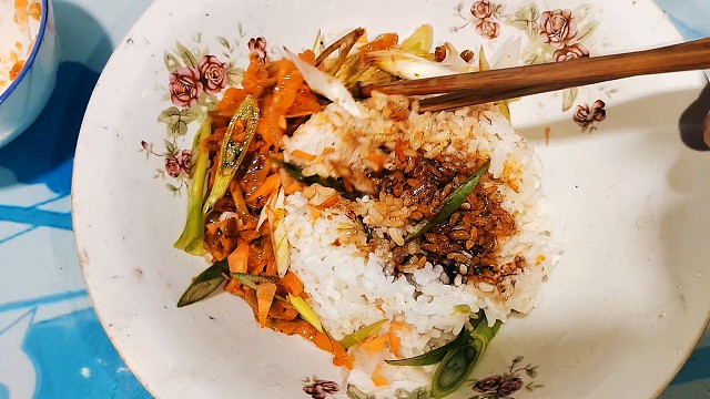 挑战！惊蛰特辑！不用锅！5分钟搞定春天的极限晚餐