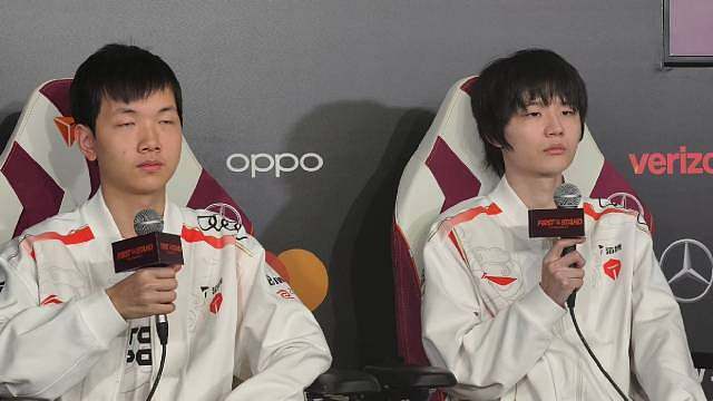 美媒：你俩的ID连起来CremeCrisp像甜甜圈一样，想问下你们两个在一起会不会像甜甜圈一样？Cr