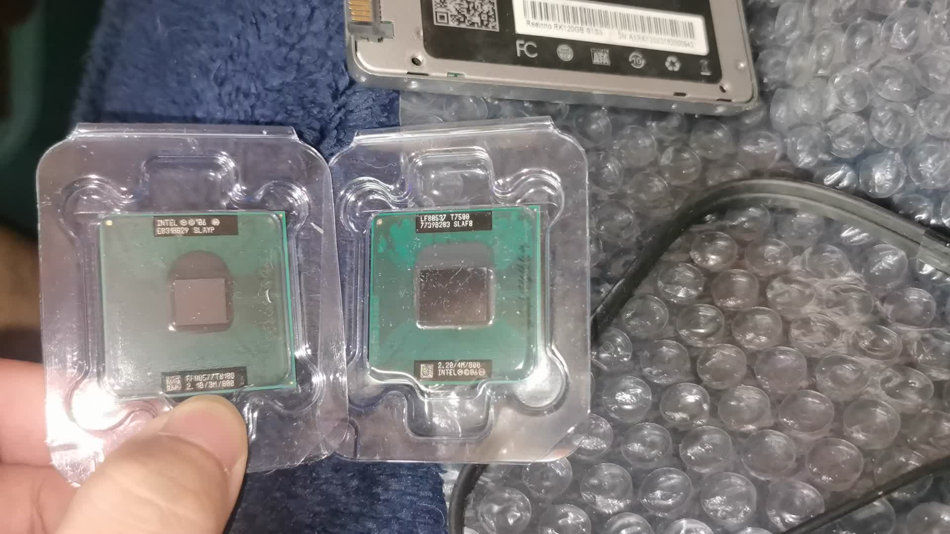 27包邮的随机固态开箱 T7500 8100开箱(创久天玑K 2246 闪迪MLC)