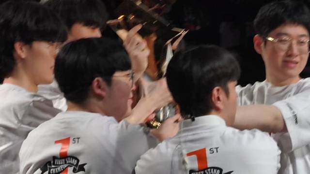 换个角度再来一次吓你一跳哈哈哈​​​