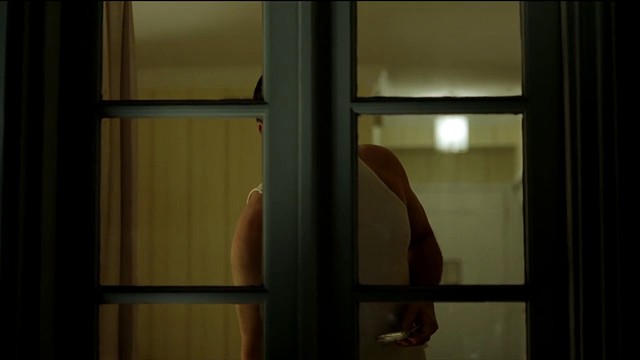 两种人生一段旅途，孤独者只需一步勇气