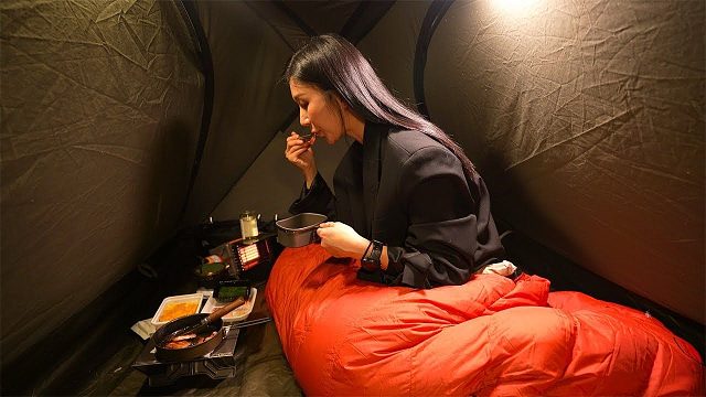 下班后独自露营治愈身心 | 五花肉和海胆籽