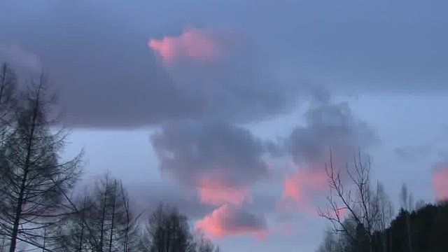 踏上创业征途让青春在奋斗中熠熠生辉