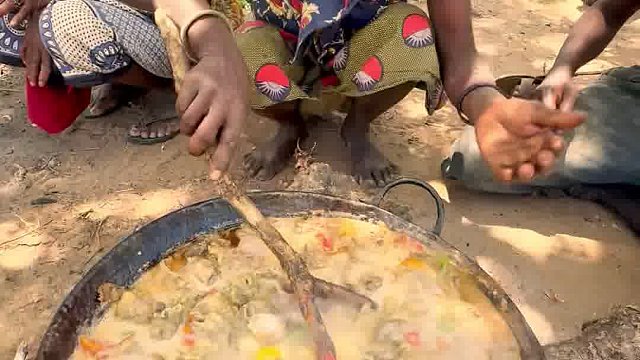 嘟嘟家庭午餐：羊肚羊肠地锅炖