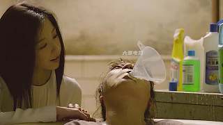 2變態(tài)房東遇到了恐怖的美女租客