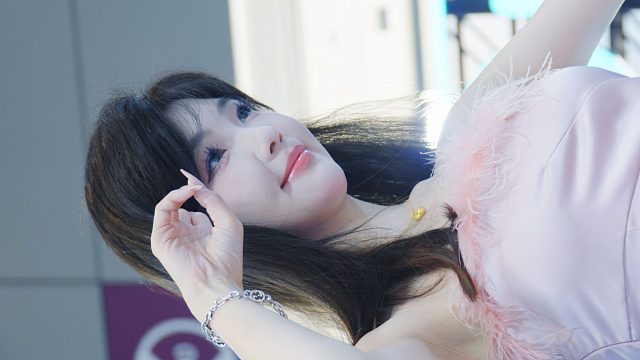 【小面包】2025深圳改装车展 网红车模 09