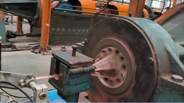 工厂直击：全自动绞线机编织金属