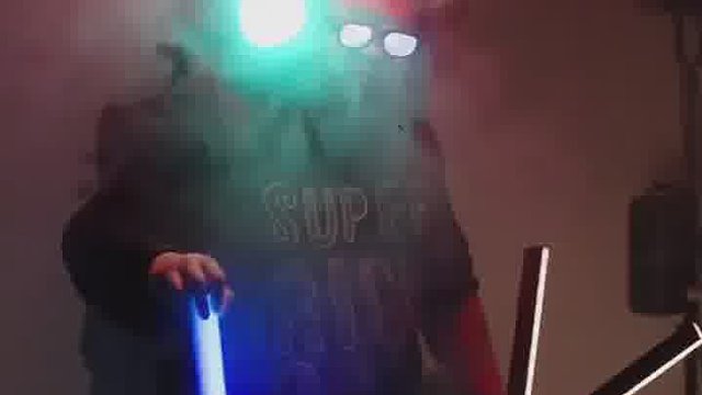 爱COS的少年，你相信光吗