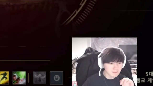 刷到一个关于小奶油的视频，真的很难评……不说是个哑巴吗？看起来老实巴交？这才是小奶油的真实素质！！小