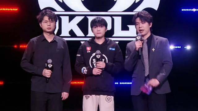 清清：能拿到就拿到，局内也在专注操作​​​