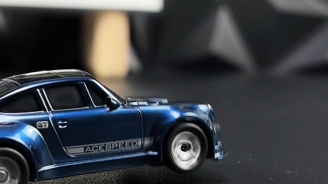 1:64 保时捷漂移遥控车