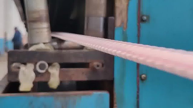 探秘电线电缆车间：生产链全速运转