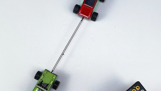 1:64 迷你遥控车拉力对比