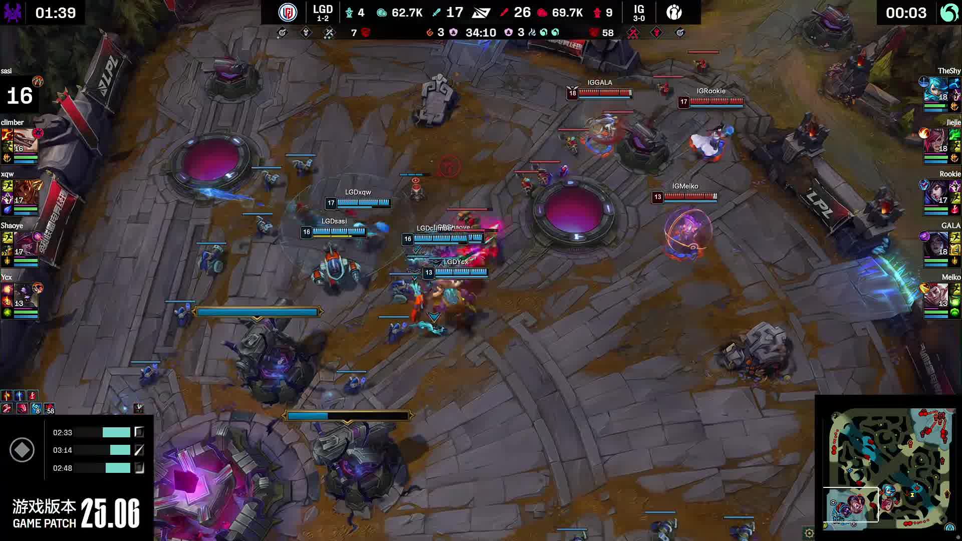 【IG拿下水龙龙魂】IG凭借三路超级兵的优势和视野优势顺利拿下水龙龙魂。