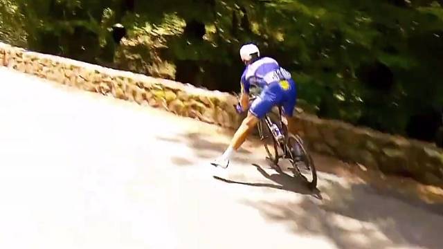 体育精神的真正含义就是永不放弃，成功没有捷径