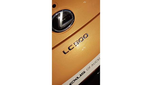 雷克萨斯小黄蜂