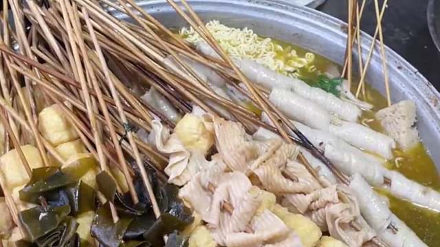 路过济宁就为了这一口甏肉和满料感人的大卷饼