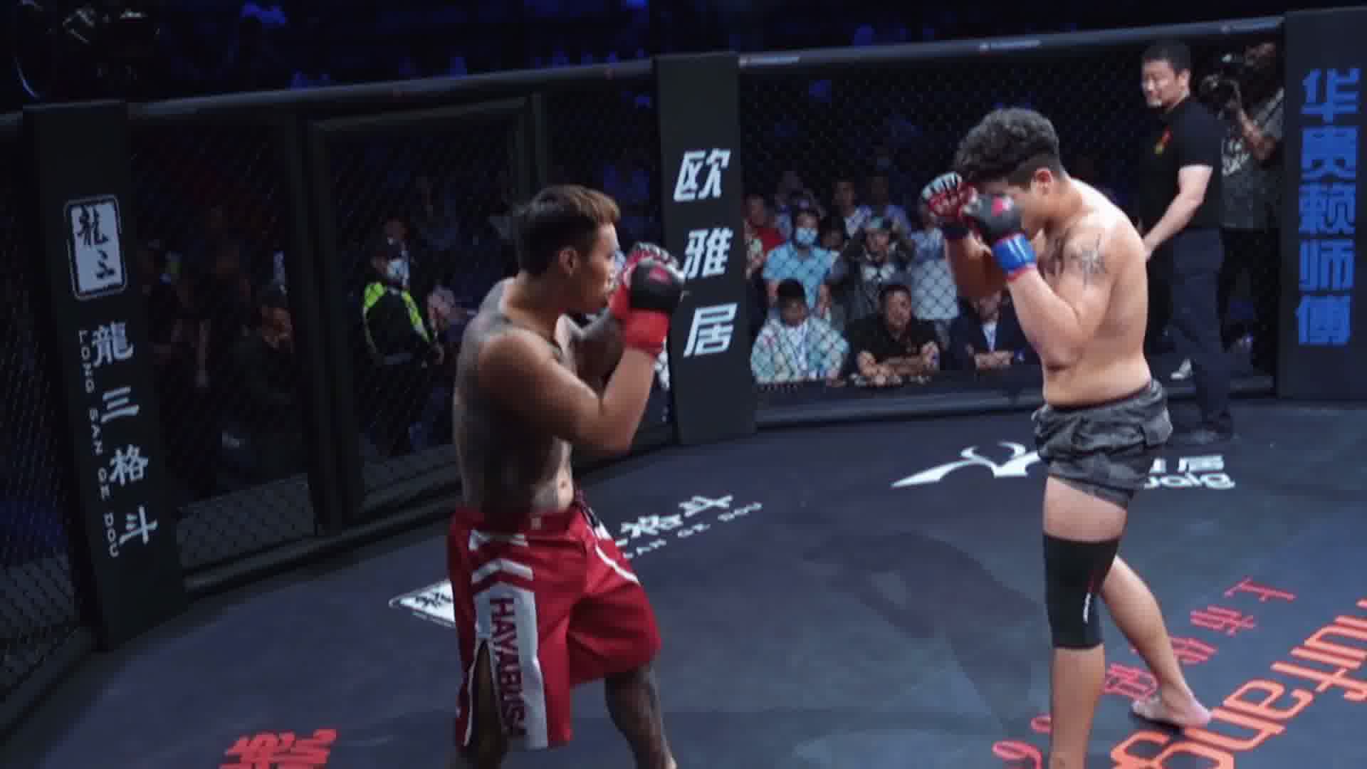 #龙三MMA 龙三格斗环球拳王巡回赛·花都站 卡赞博vs张震洋