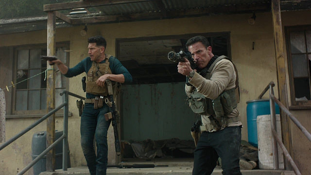 【IGN】电影《会计刺客2》全新预告：本·阿弗莱克、乔·博恩瑟主演