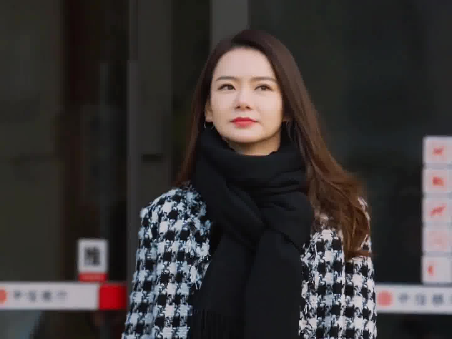 “无论单身与否，都要让自己过得春光明媚的”