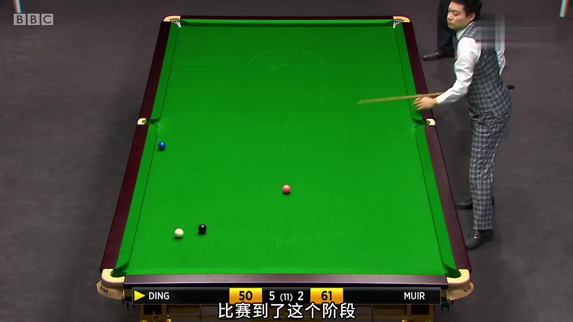 斯诺逆转第2集：丁俊晖被对手超了两分！一杆斯诺扭转乾坤，当之无愧的控球机器