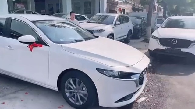 大哥：开庭带上你的嘴[看]