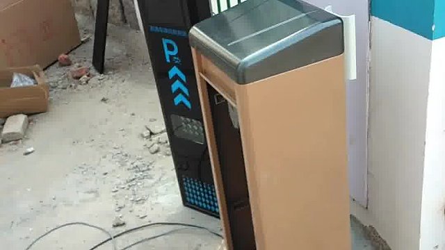 道闸安装车辆识别摄像机,智能道闸机,车牌识别一体机,自动车牌识别系统