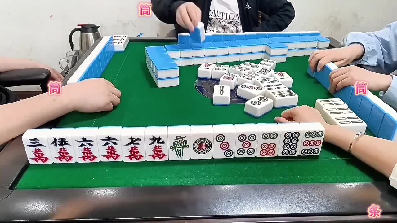 坐等机会的麻将，机会一来必须拉满