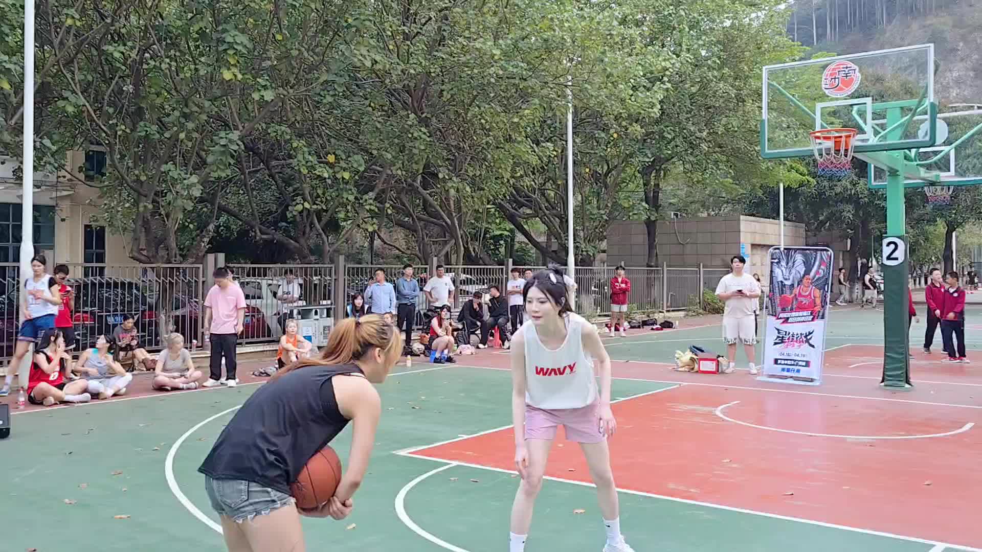 【集梦会长】女球员单挑对抗，甜妹直接被零封？