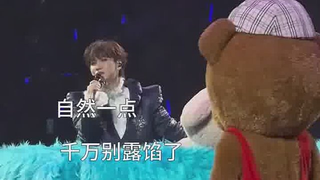 看也看不清，手指也没五根