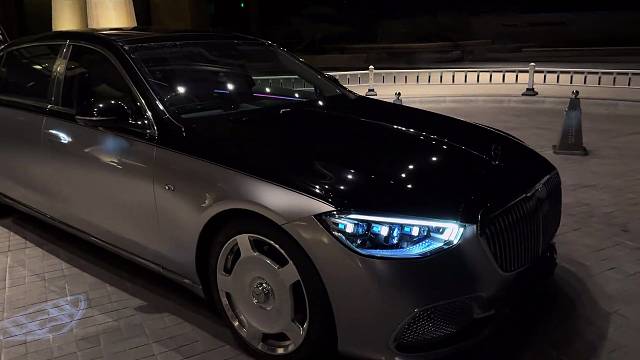 我深知用笔写不出我的未来，所以我拼命的跑