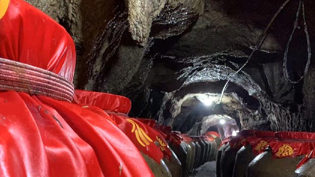 爷爷辈纯手工艺酿造的酒，窖藏了15年，库存900坛！各位 怎么才能走出大山？