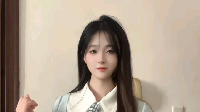 上班好辛苦 奖励自己一条视频