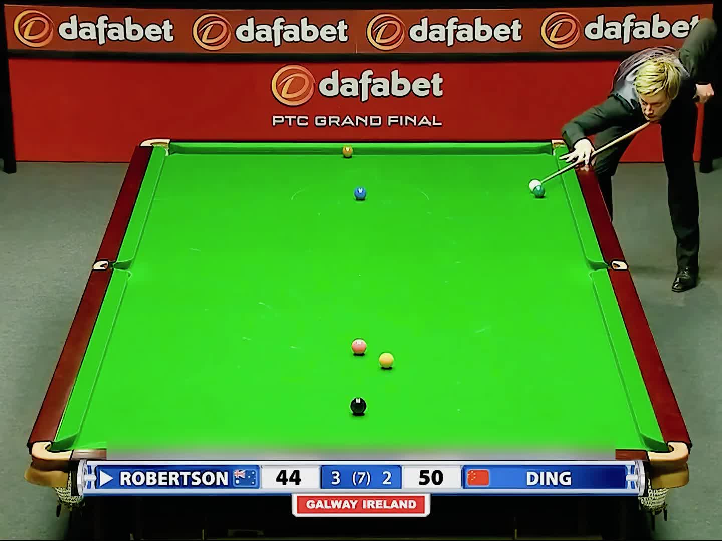 丁俊晖神级斯诺克挽救赛点，萝卜一杆失误全盘皆输