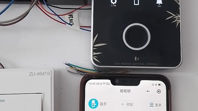 小程序连接门禁机，看着手里的门禁说明书，是不是一股无力感涌上心头？！那就告别门禁机说明书！一切让小程