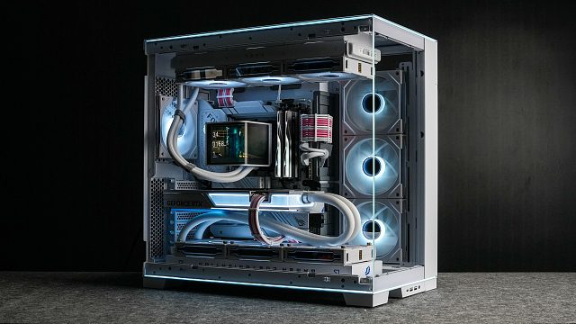 纯白5090D顶配包豪斯EVO RGB颜值电脑装机